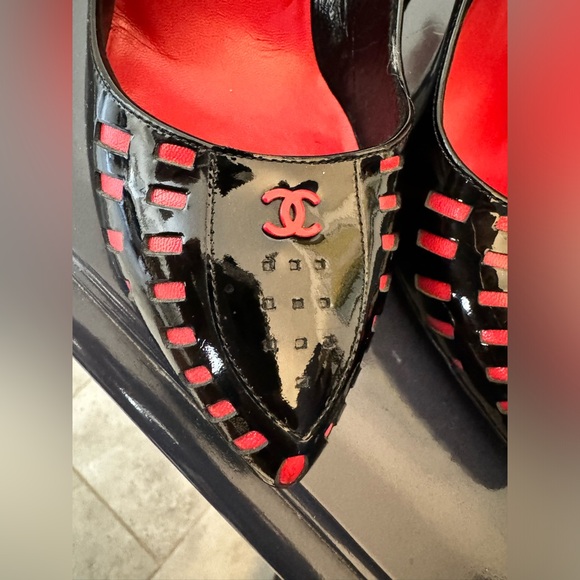 CHANEL PATENT LEATHER HEELS shoes (seen in lady gaga music video) - Picture 5 of 16